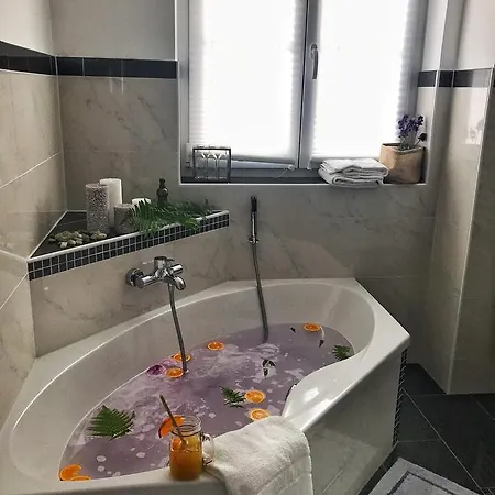 דירה Golden Gapa Central Holiday House 14 *
